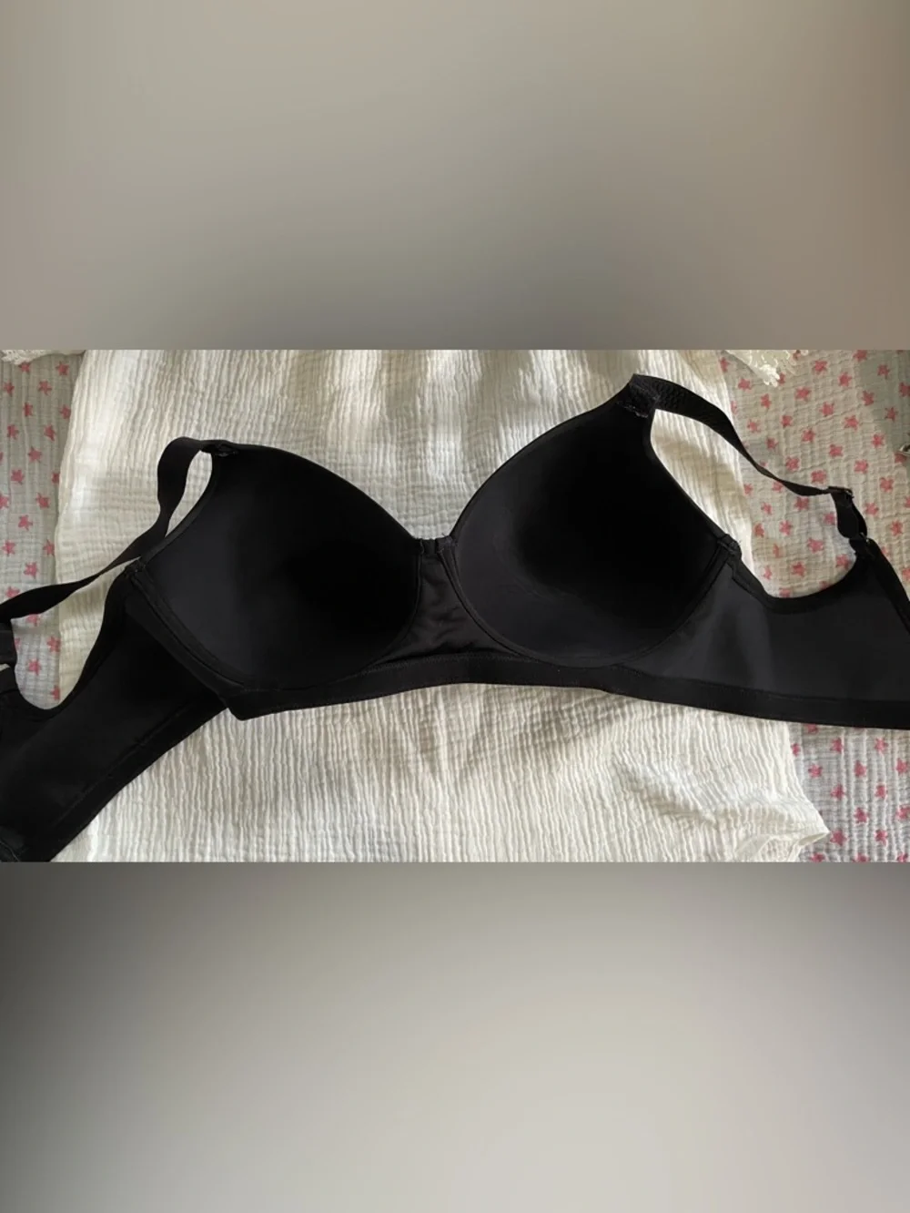 Vanity Fair 38C Bra Black Sexy Invisible Push Up Comfort